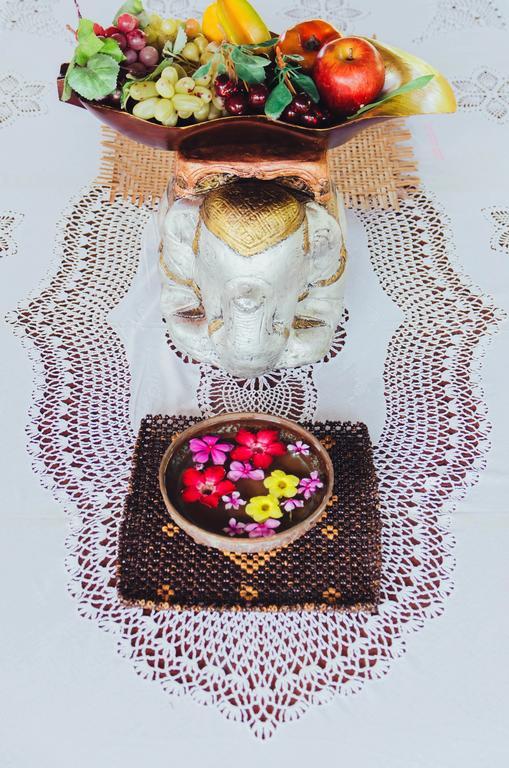 Reuan Audthasawan Ayutthaya Bagian luar foto